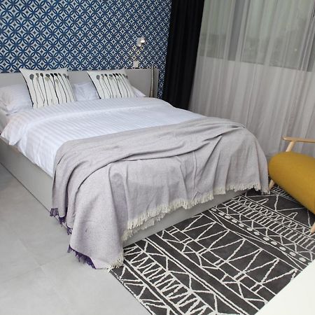 Hotel Cubis เลนดาวา ภายนอก รูปภาพ