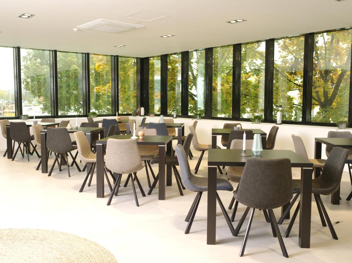 Hotel Cubis เลนดาวา ภายนอก รูปภาพ