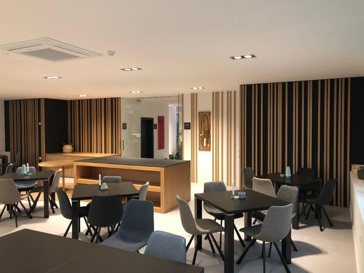 Hotel Cubis เลนดาวา ภายนอก รูปภาพ