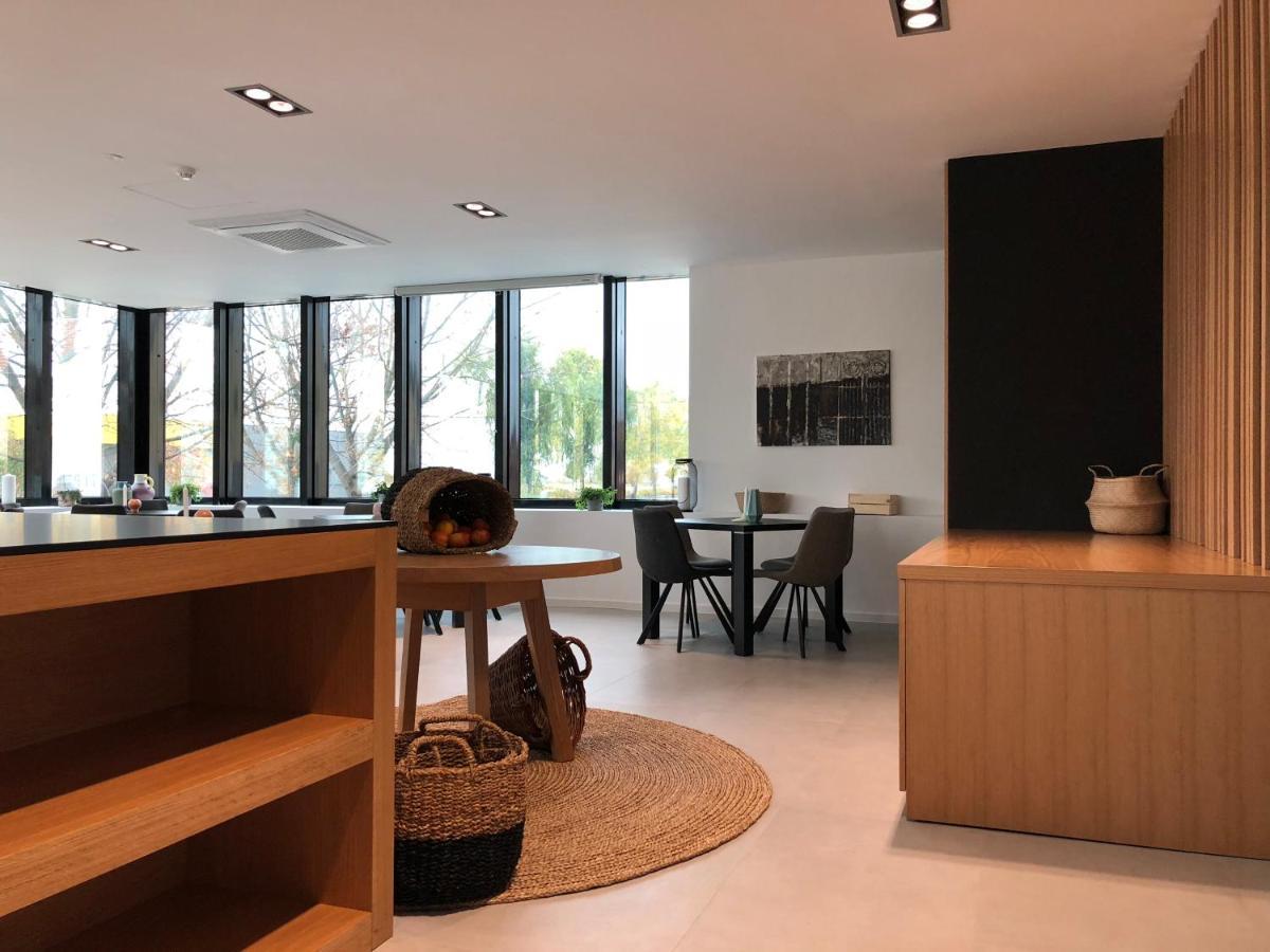 Hotel Cubis เลนดาวา ภายนอก รูปภาพ
